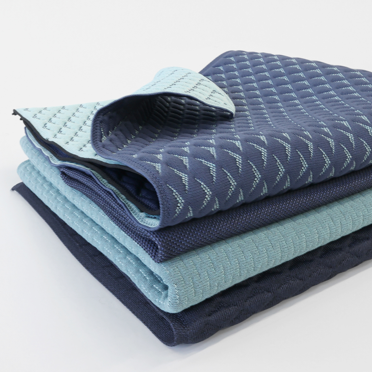 Shapeknit 2
