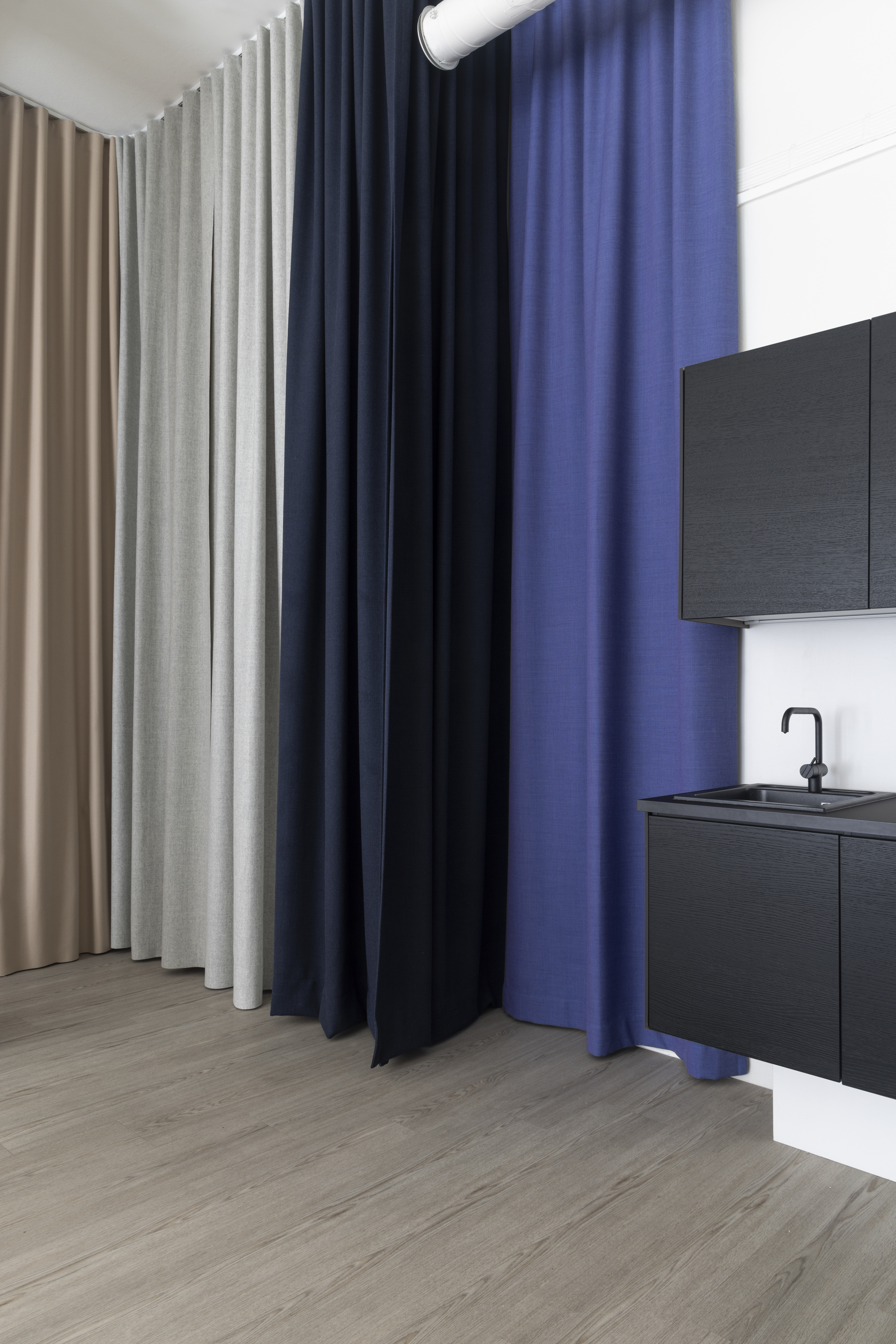 Helsinki showroom 6